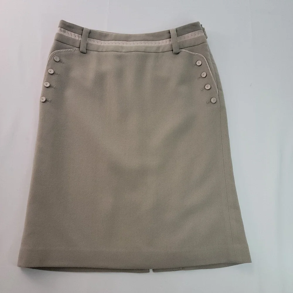 ZOOC Beige Wool pencil Skirt Size Medium 67-94 made in Korea‎ with mutton detail